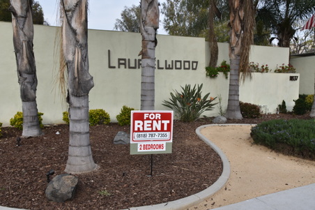 laurel wood apartments