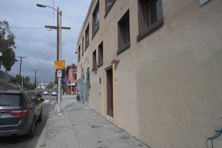 Cummings_STREET_bldg