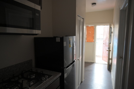Enlarge photo 21