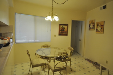 Enlarge photo 38