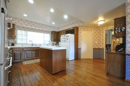 Enlarge photo 30