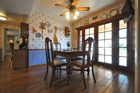 Enlarge photo 32