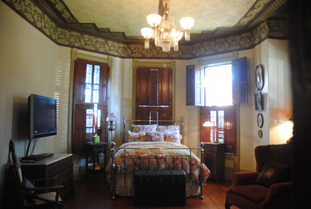 Enlarge photo 58