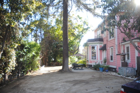 Enlarge photo 90