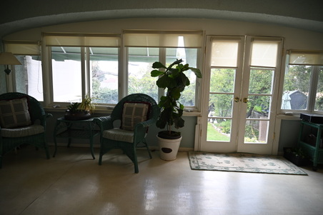 Enlarge photo 21