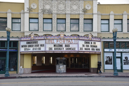 El portal theatre