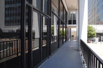 Enlarge photo 141