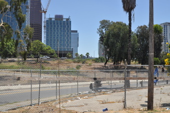 Enlarge photo 13
