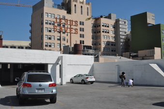 Enlarge photo 23