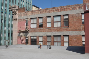 Enlarge photo 42