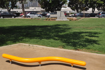 Enlarge photo 12