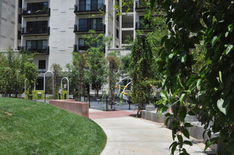 Enlarge photo 13