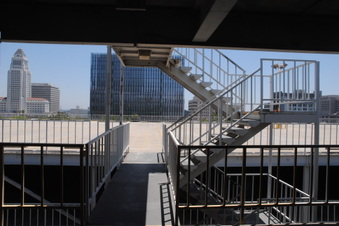 Enlarge photo 24