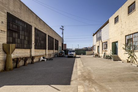 Enlarge photo 11