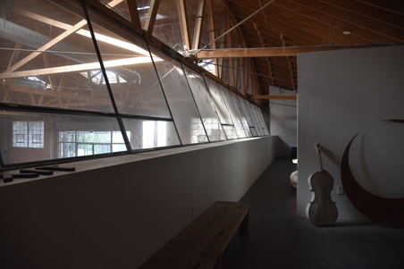 Enlarge photo 35