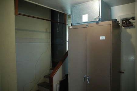 Enlarge photo 13