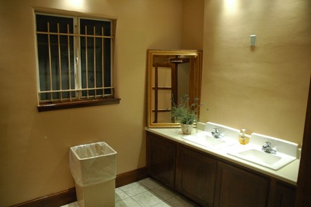 Enlarge photo 38