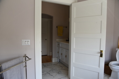 Enlarge photo 54