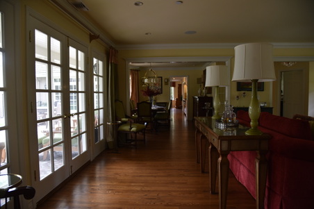 Enlarge photo 136