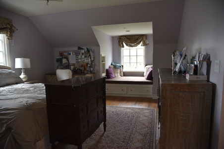 Enlarge photo 152