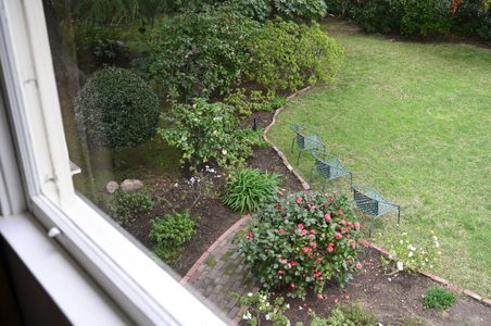 Enlarge photo 118