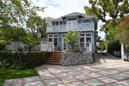 Enlarge photo 46