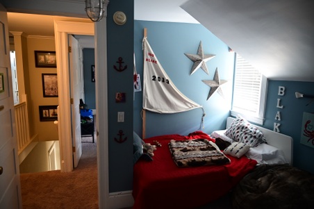 Enlarge photo 128