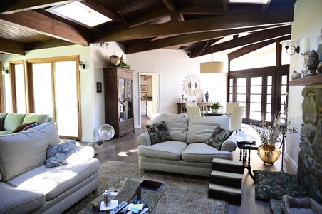 Enlarge photo 15