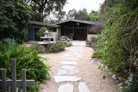 2225_Home
