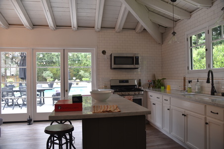 Enlarge photo 108