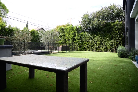 Enlarge photo 146