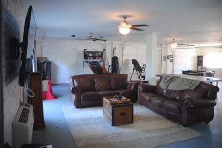 Enlarge photo 108
