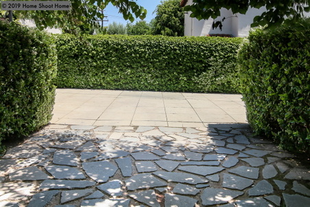 Enlarge photo 57