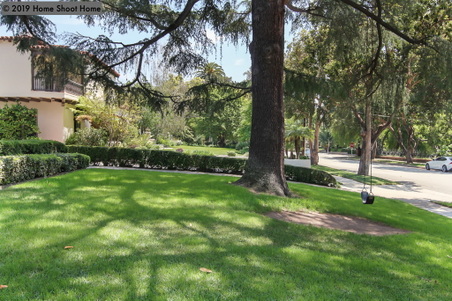 Enlarge photo 63