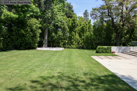 Enlarge photo 68