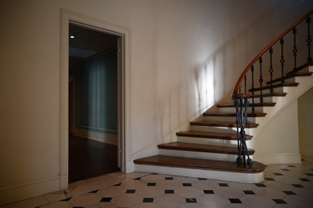 Enlarge photo 2