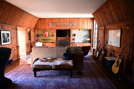 Enlarge photo 83