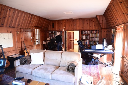 Enlarge photo 79