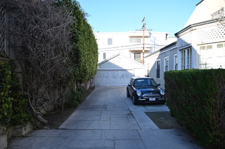Enlarge photo 103