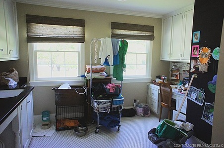Enlarge photo 56