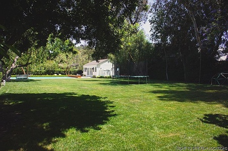 Enlarge photo 111