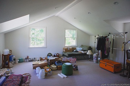 Enlarge photo 141