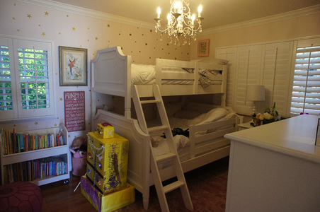 Enlarge photo 52