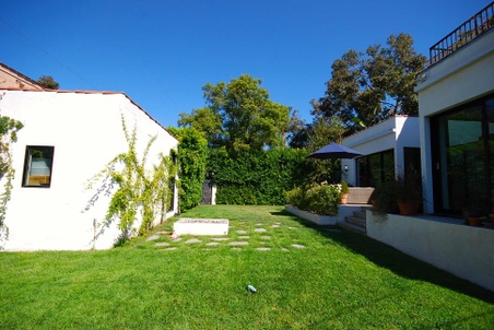 Enlarge photo 76