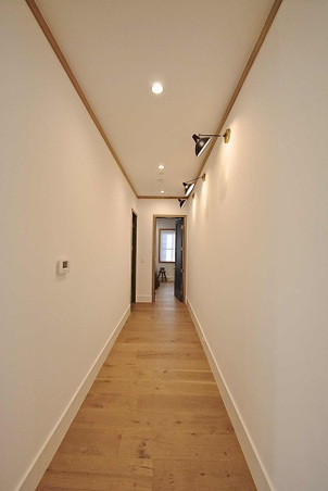 Enlarge photo 26