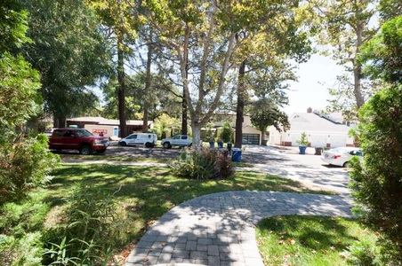 Enlarge photo 6