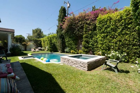 Enlarge photo 83