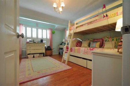 Enlarge photo 50