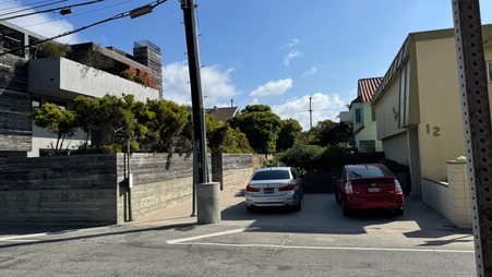 Enlarge photo 17