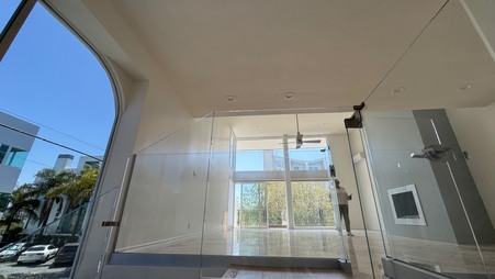 Enlarge photo 32